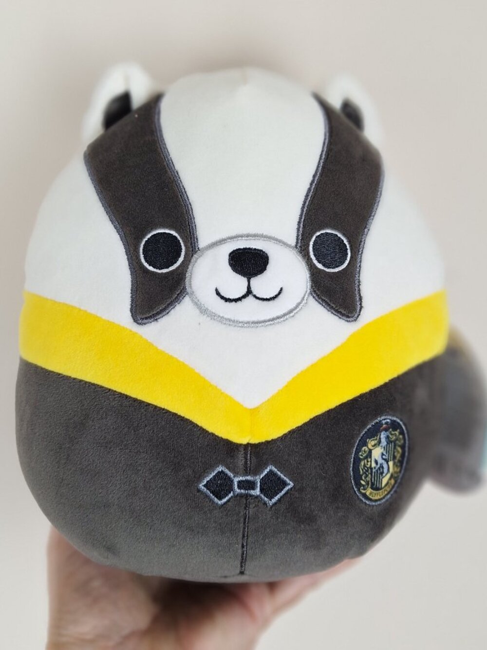 Squishmallows 8" Harry Potter Hufflepuff Badger in Robe Plush Gift Collectible